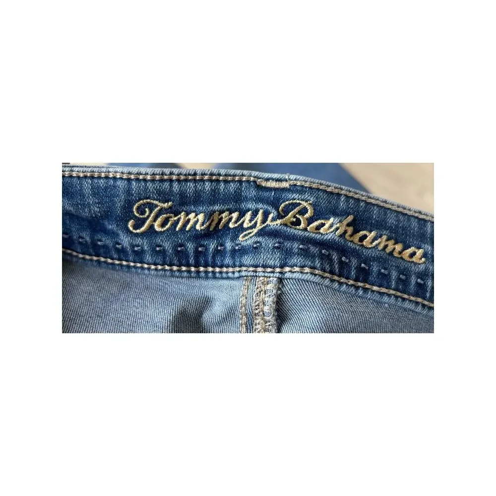 Tommy Bahama High Rise Straight Size 10 30